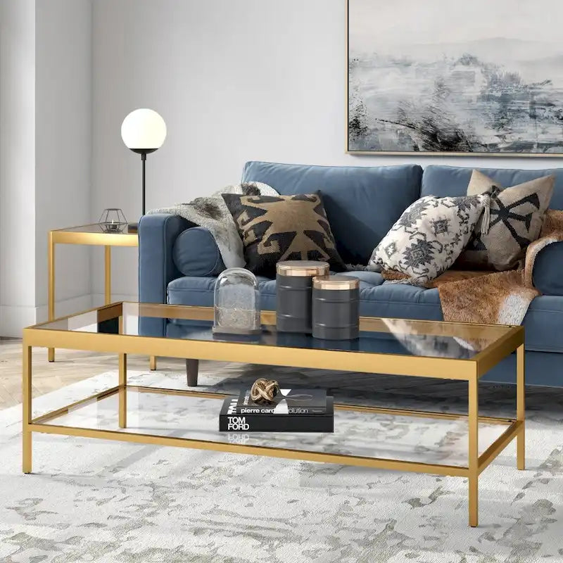Table basse rectangulaire contemporaine de 137 cm avec plateau en verre et base en acier, étagère inférieure pour rangement, parfaite pour le salon