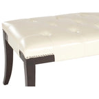 Banc d'appoint capitonné crème à clous décoratifs – 48 larg. x 20 prof. x 19 haut.