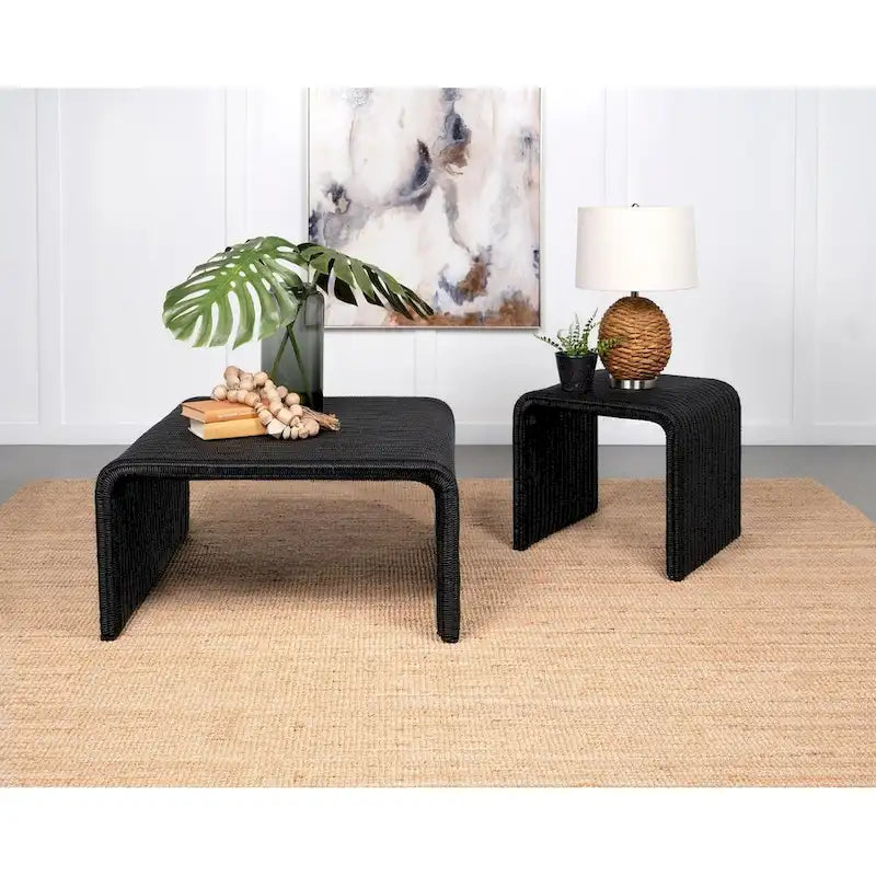 Table d'appoint carrée en rotin tressé noir Woods